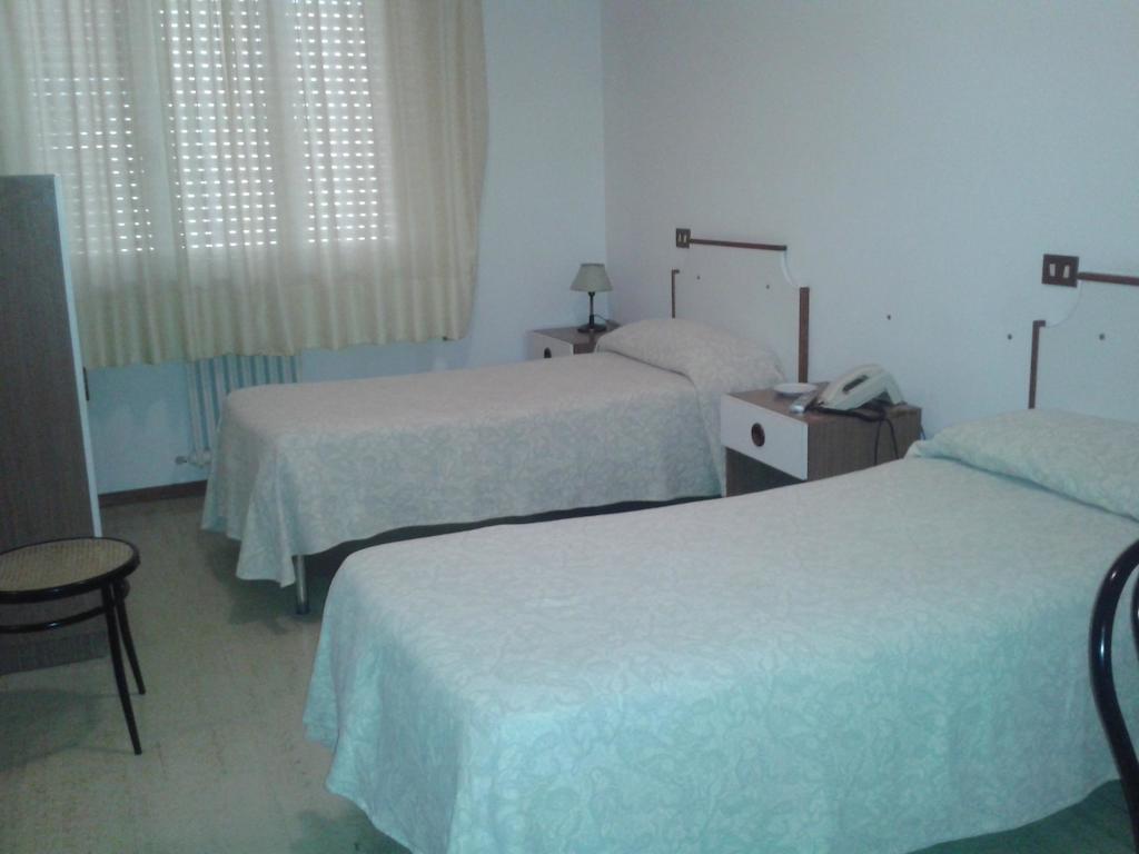 Double or Twin Room Sea View,235201753:JPEG